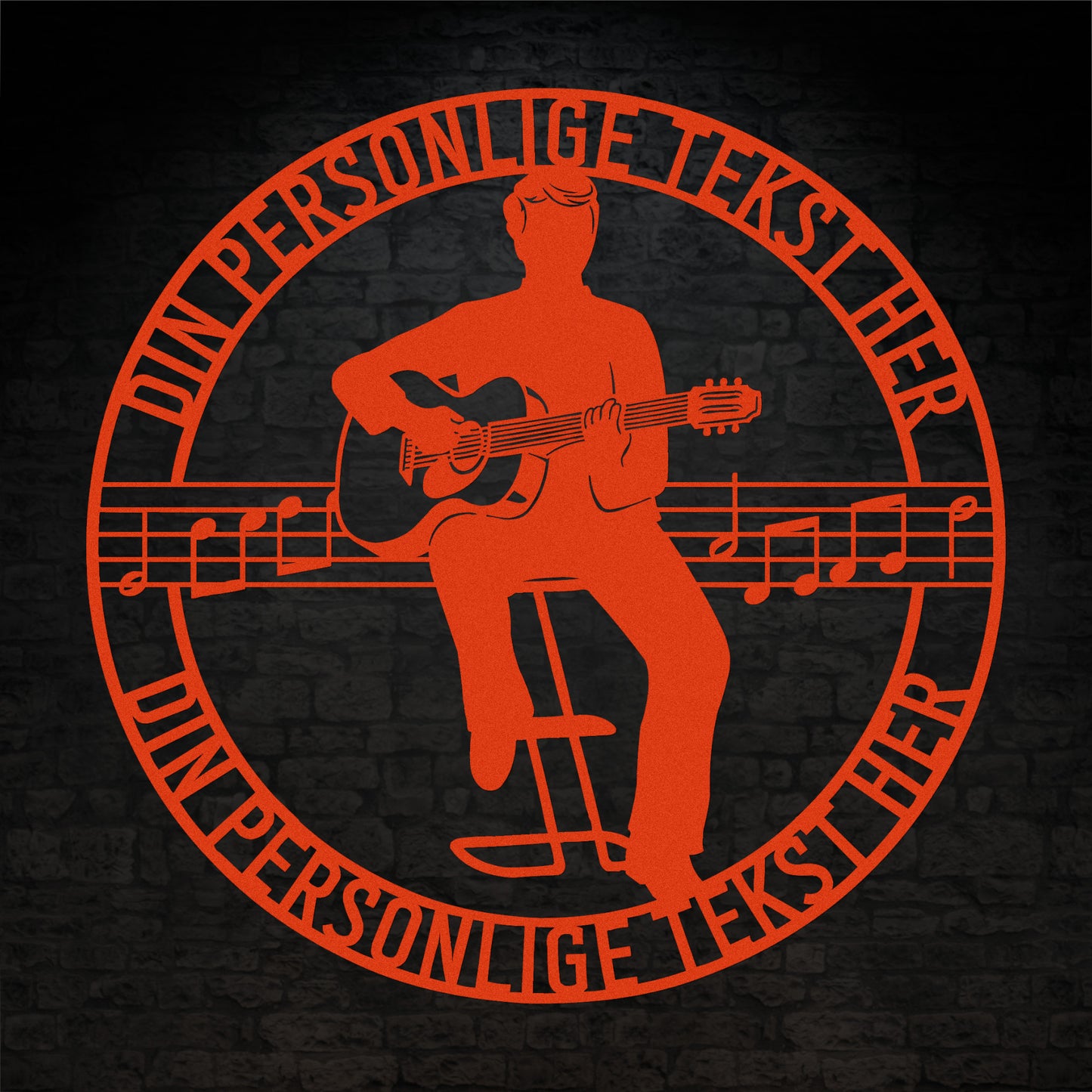 Guitarist metalskilt i orange med personlig tekst. Unik musiker navneskilt gaveidé