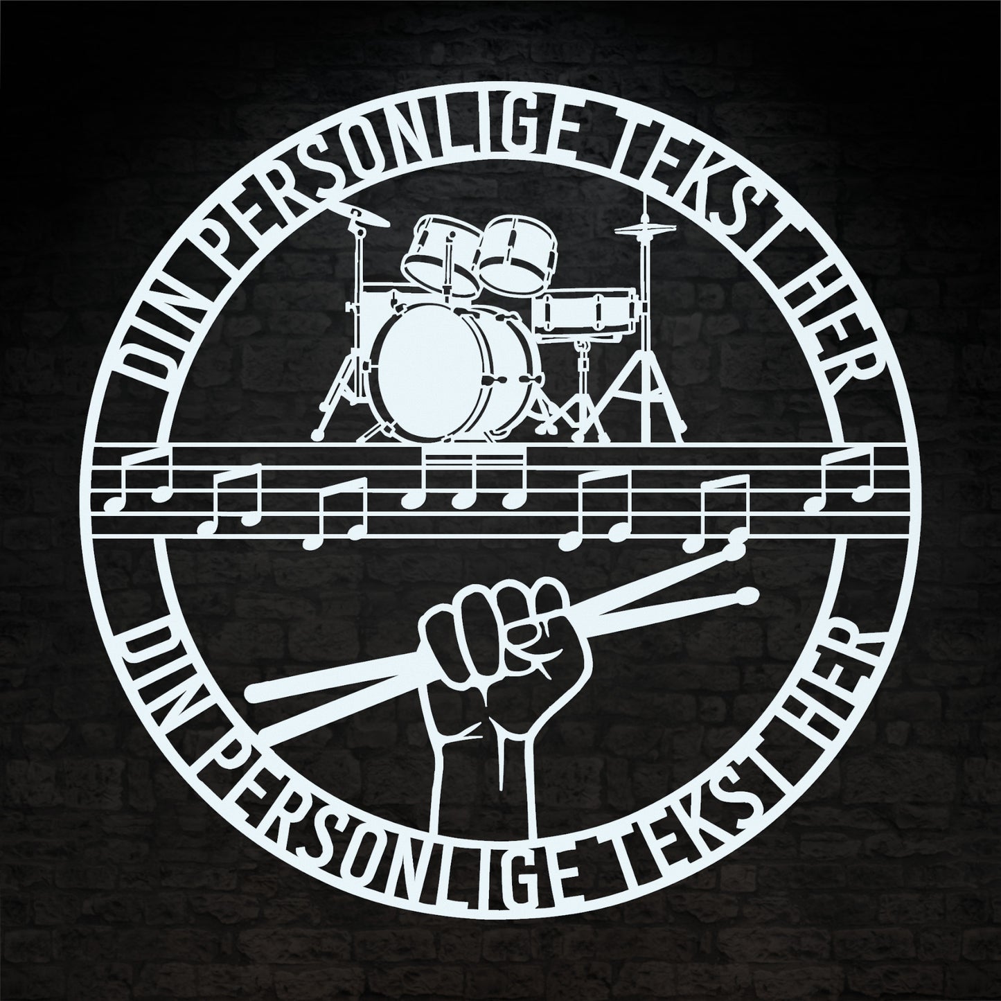 Personlig Musiker metal vægskilt i hvid med tekst. Unik gaveidé til trommeslageren