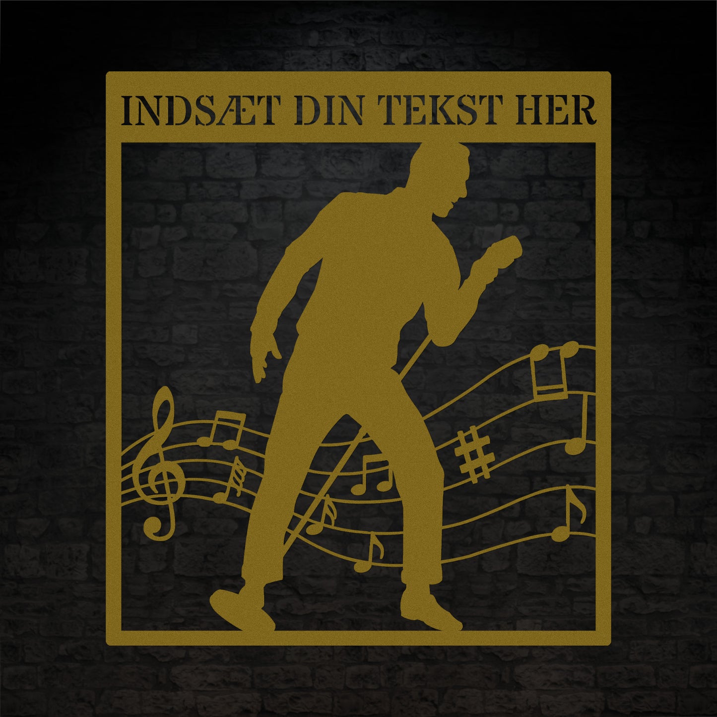 Personlig mandlig sanger vægskilt i guld med tekst. Unik gaveidé til musikeren