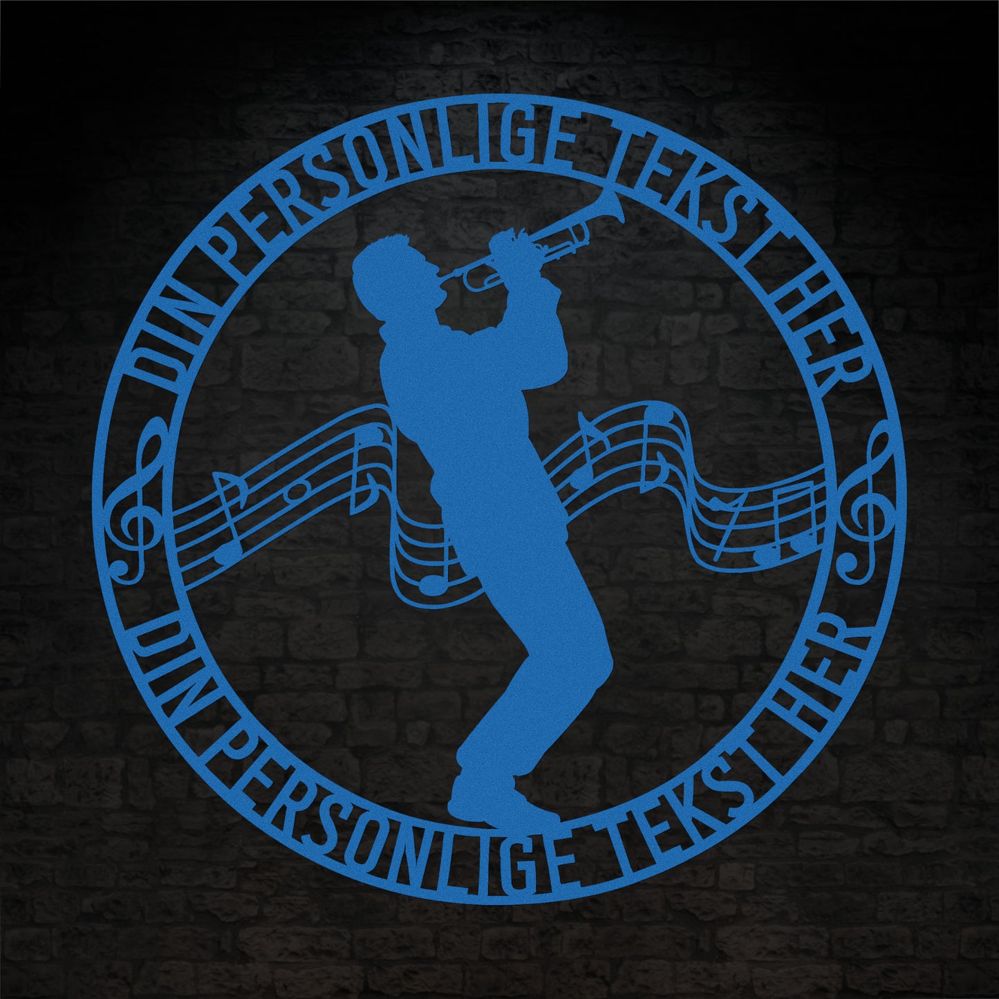 Personlig mandlig trompetist metal vægskilt i blå med tekst. Unik musiker gaveidé