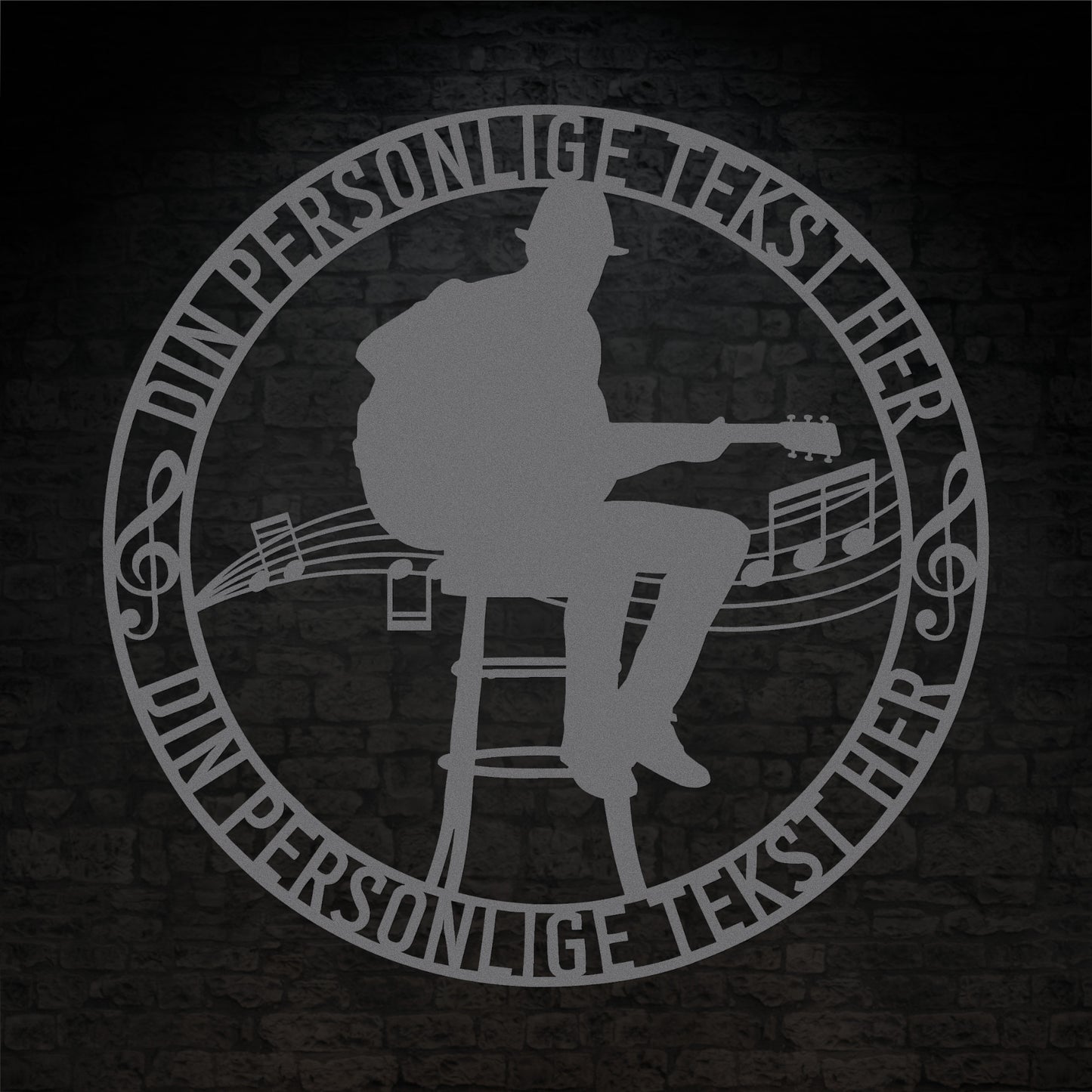 Personlig musiker metalskilt i sølv med personlig tekst. Unik guitarist navneskilt gaveidé