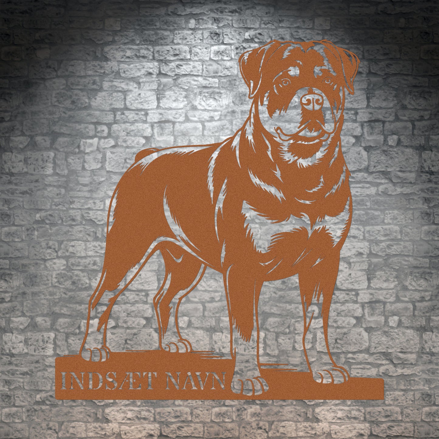 Stort brun rottweiler væg metalskilt med personlig tekst. Unik Gaveide til hundeejer.