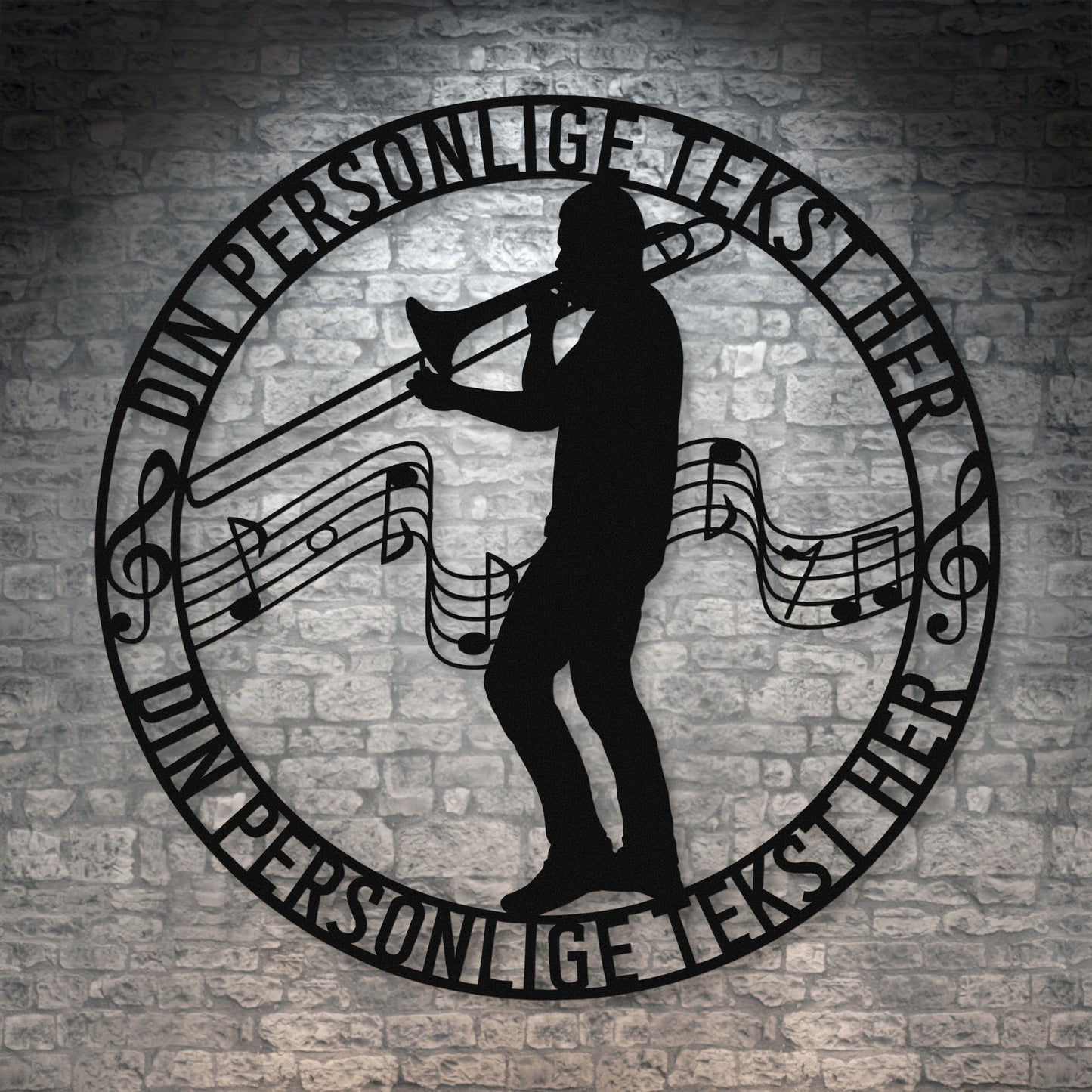 Unik mandlig trombonist metal vægskilt i sort med personlig tekst. Unik musiker gaveidé