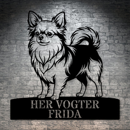 Langhåret Chihuahua her vogter jeg metalskilt med personlig tekst