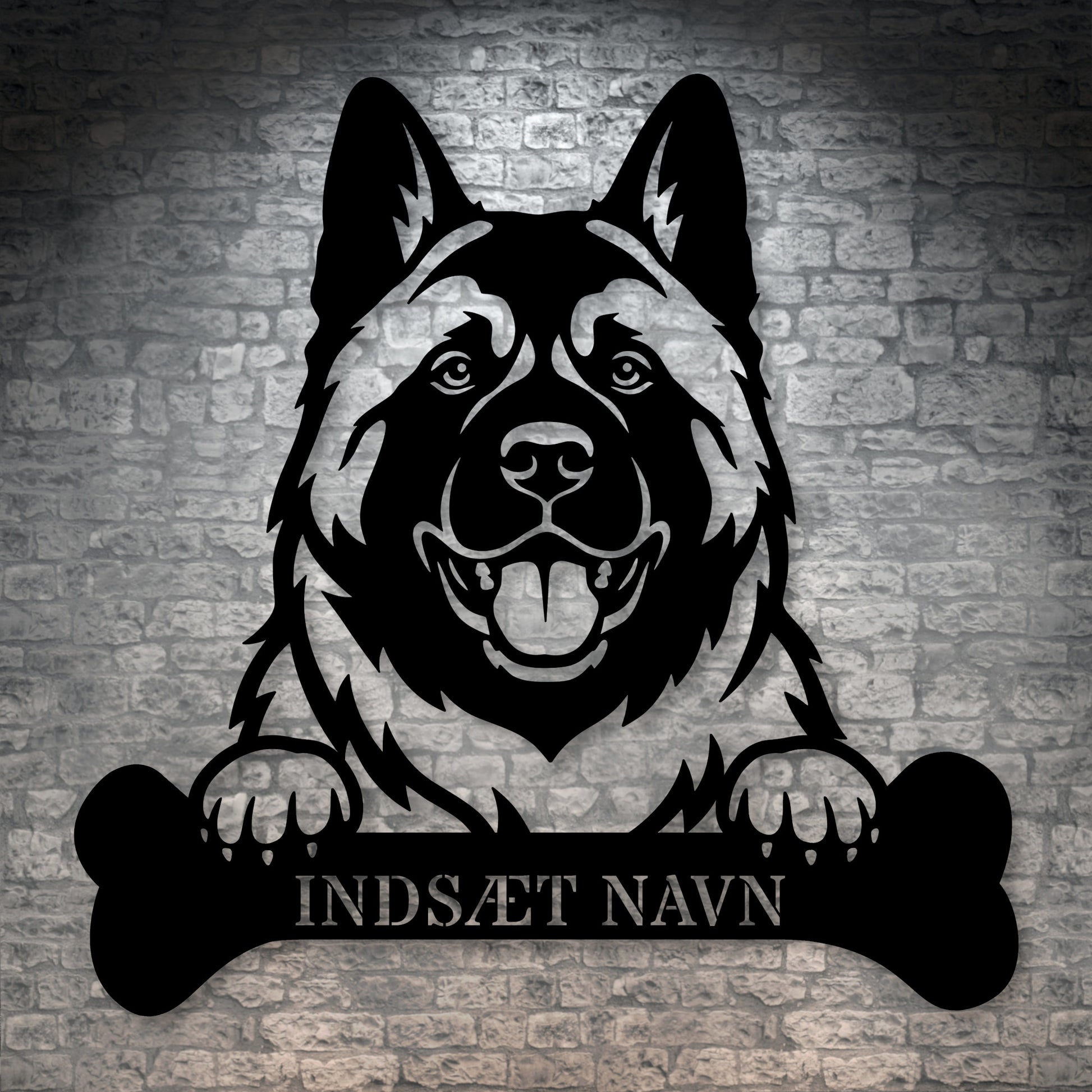 American Akita med kødben metalskilt med personlig navn