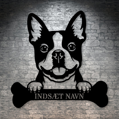 Boston terrier med kødben metalskilt med personlig navn