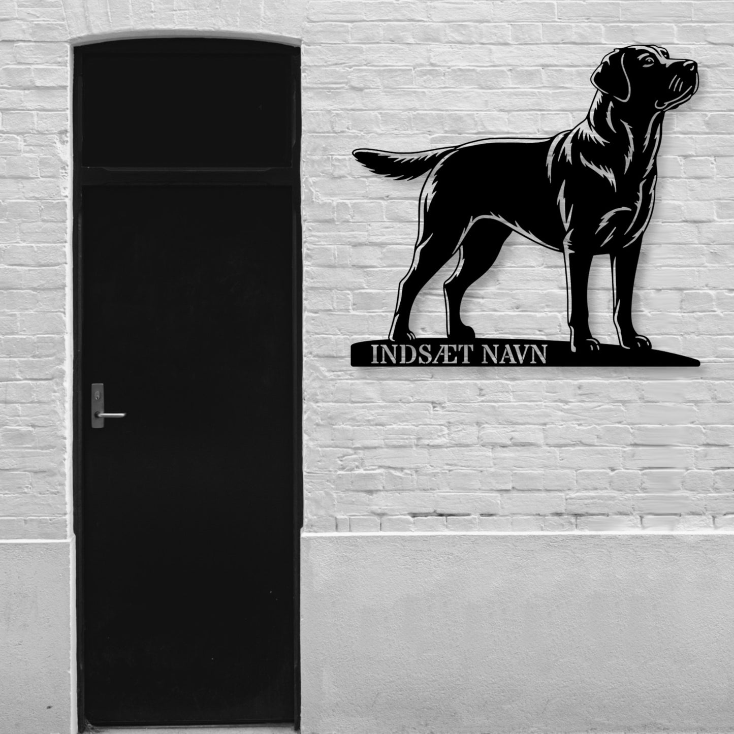 Labrador retriever metalskilt med personlig hundenavn