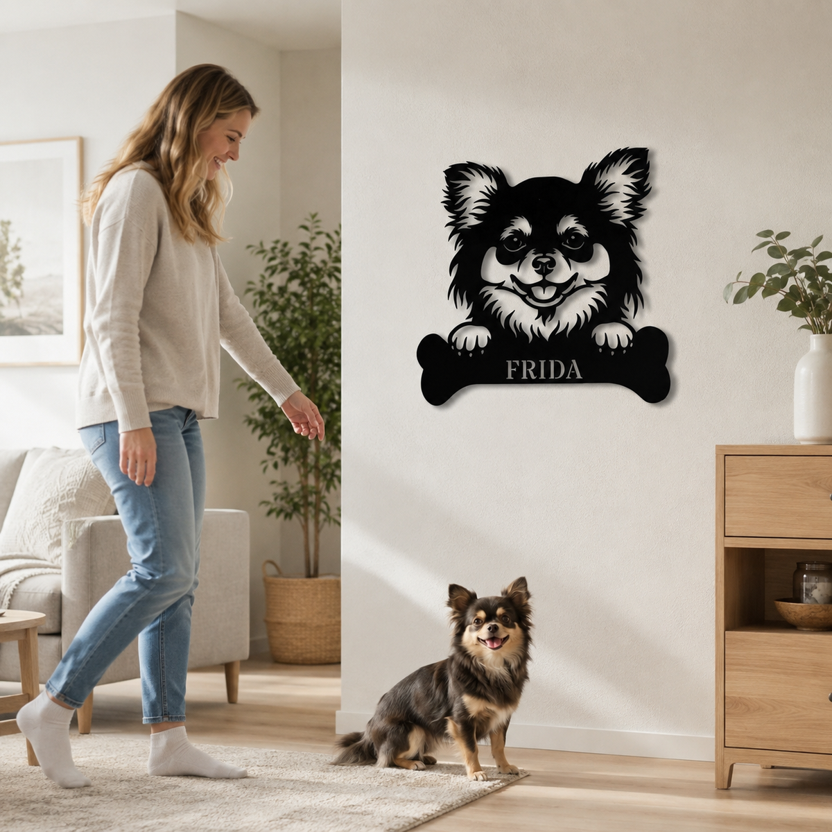 Langhåret Chihuahua. Sjov metalskilt med personlig tekst