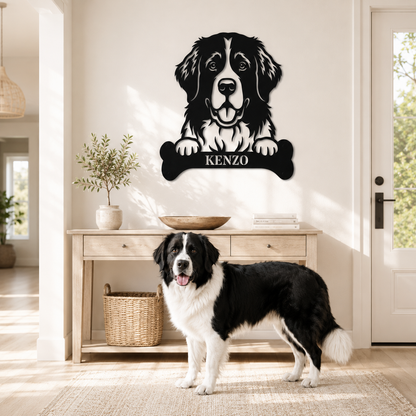 Sjov Landseer navneskilt med personlig tekst. Unik metalskilt til hundeejeren