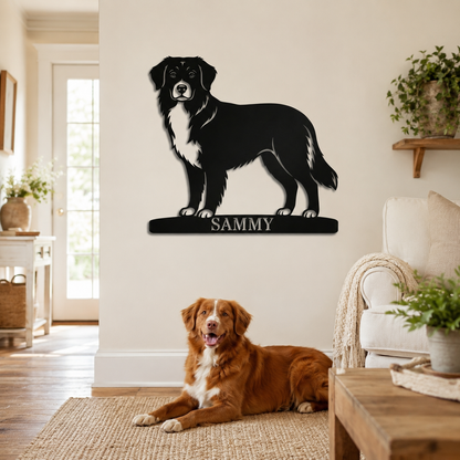 Nova Scotia Duck Tolling Retriever metalskilt med personlig tekst. Unik gaveidé til hundeejeren