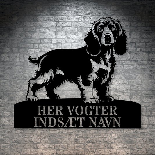 Cocker Spaniel - her vogter jeg metalskilt med personlig navn. Unik hundeejer gaveide