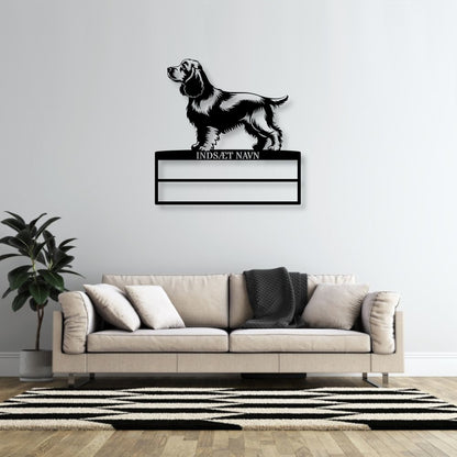 Cocker Spaniel metalskilt med personlig navn til rosetter. Unik Gaveide til hundeejeren.