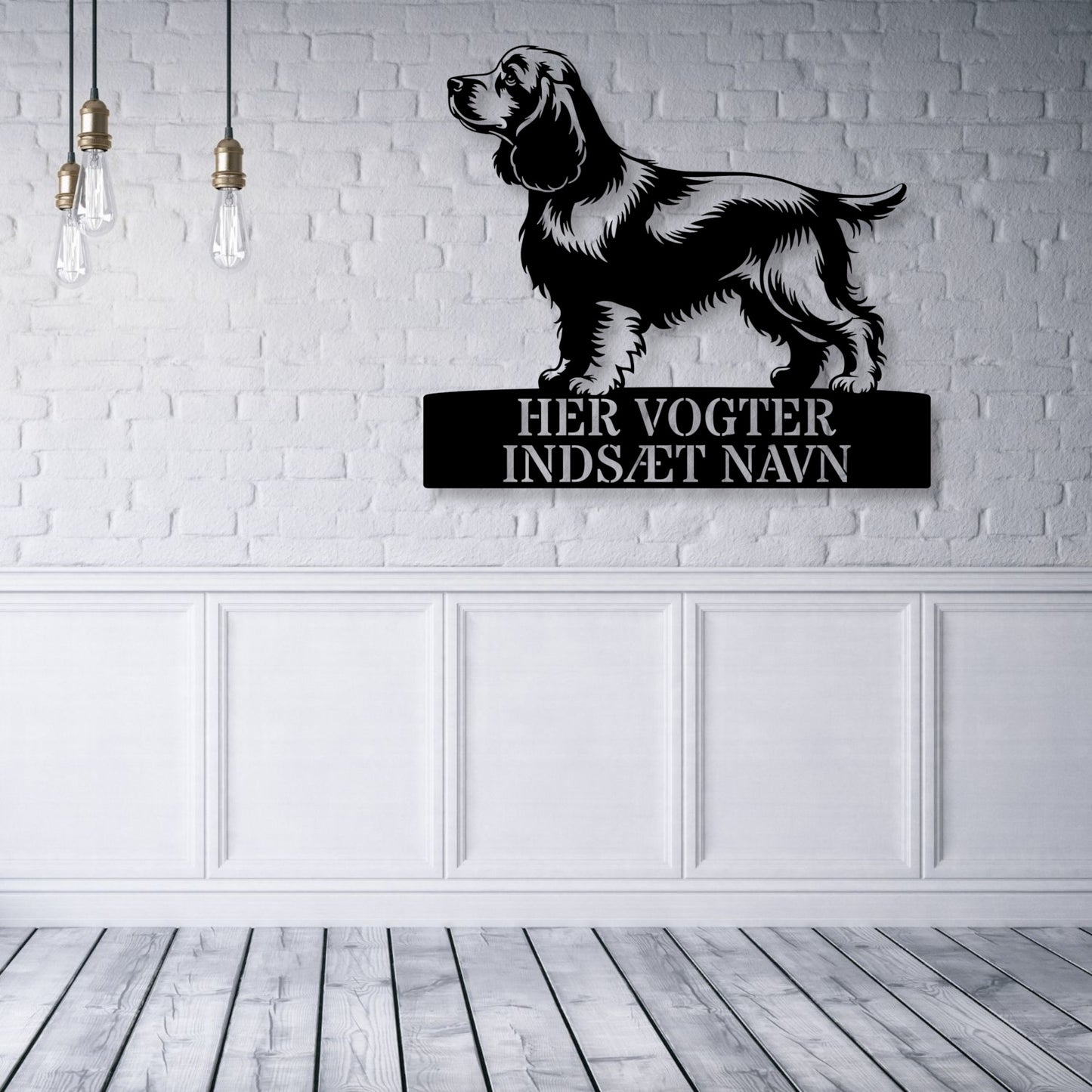 Cocker Spaniel skilt - her vogter jeg metalskilt med personlig navn. Unik hundeejer gaveide...