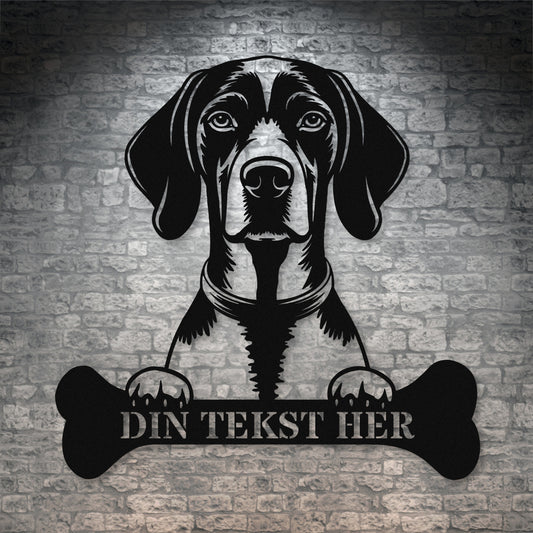 Dansk-Svensk Gårdhund metalskilt i sort med personlig tekst. Hundeejer navneskilt gaveidé