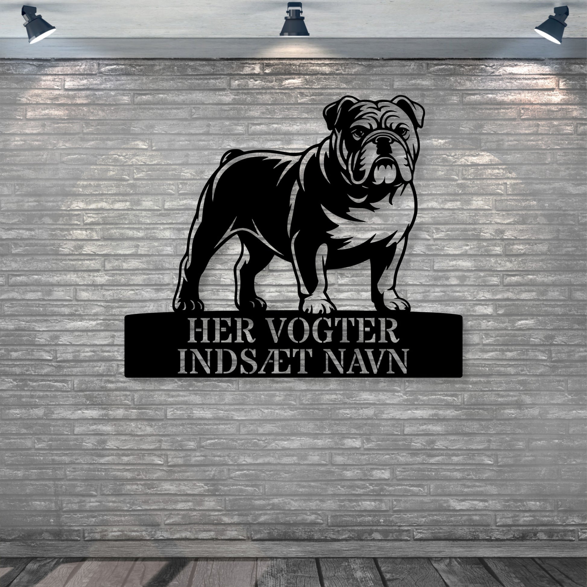 Engelsk Bulldog her vogter jeg metalskilt med personlig navn. Unik hundeejer gaveide...