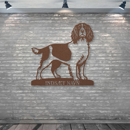Engelsk Springer Spaniel brun metalskilt med personlig tekst..
