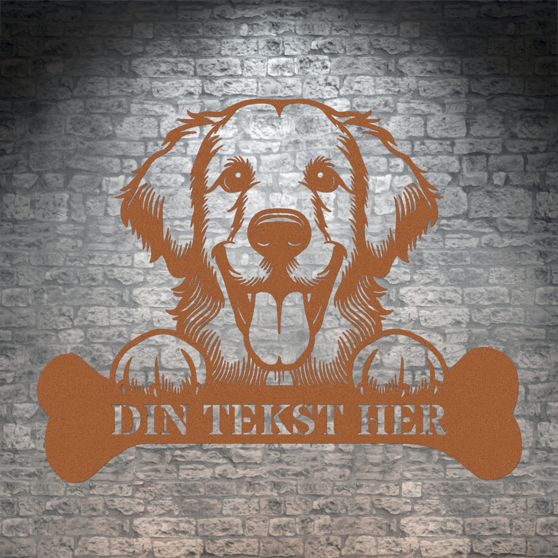 Flot Golden Retriever metalskilt i brun med personlig tekst. Hundeejer navneskilt gaveidé