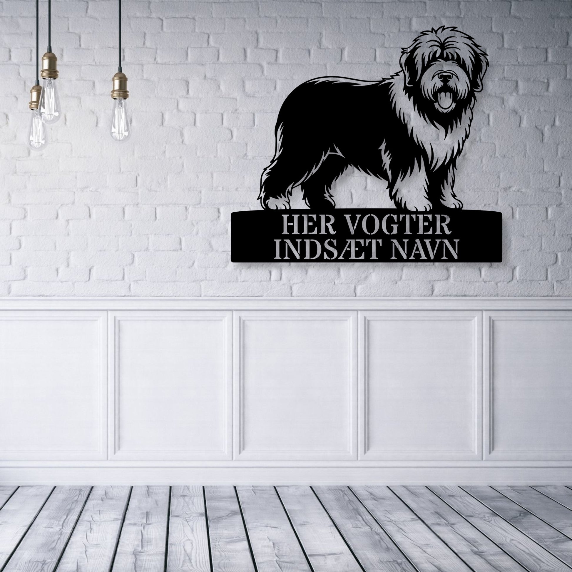 Her vogter jeg. Old English Sheepdog metalskilt med hundenavn. Personlig hundeejer gaveide...