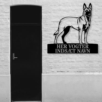 Her vogter jeg. Personlig Belgisk hyrdehund metal navneskilt....
