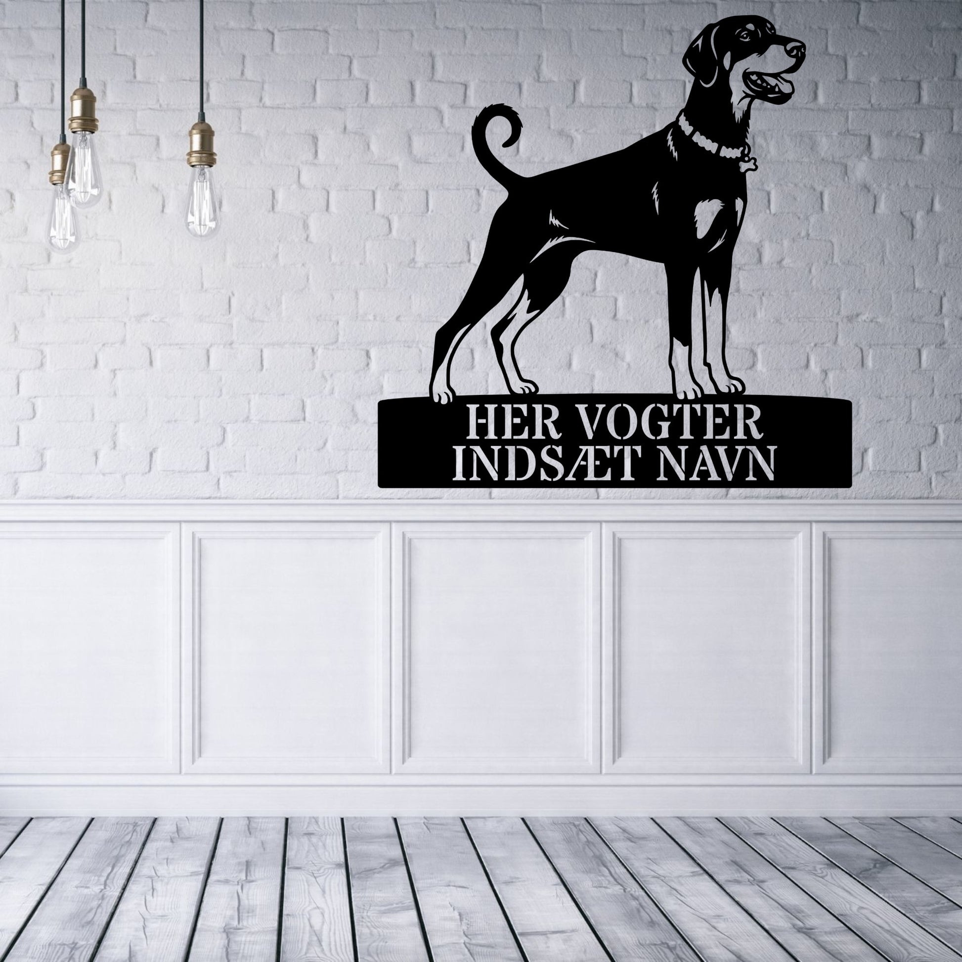 Her vogter jeg. Personlig Doberman metal navneskilt...