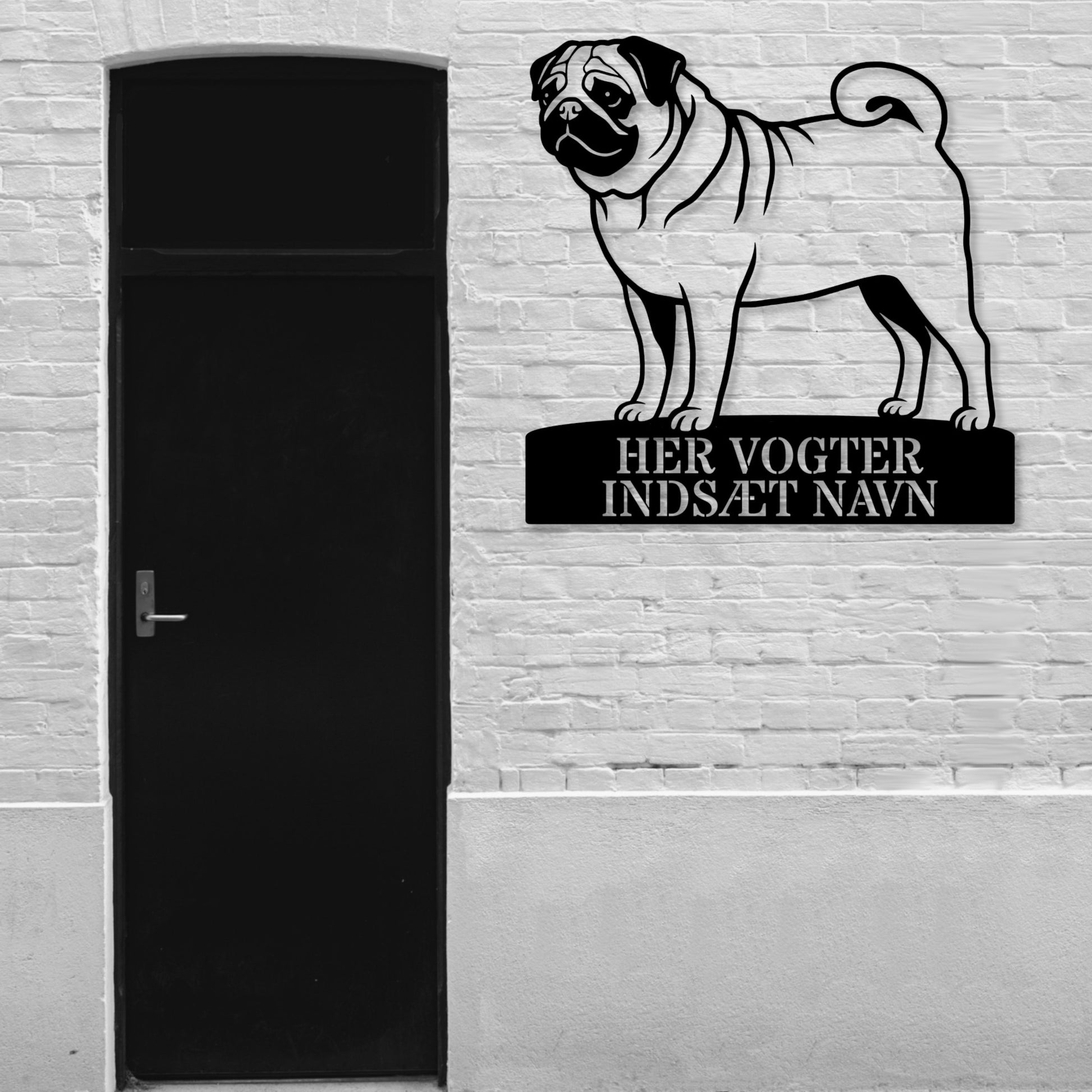 Her vogter jeg. Personlig mops hunde metal navneskilt.....