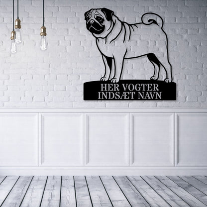 Her vogter jeg. Personlig mops hunde metal navneskilt...