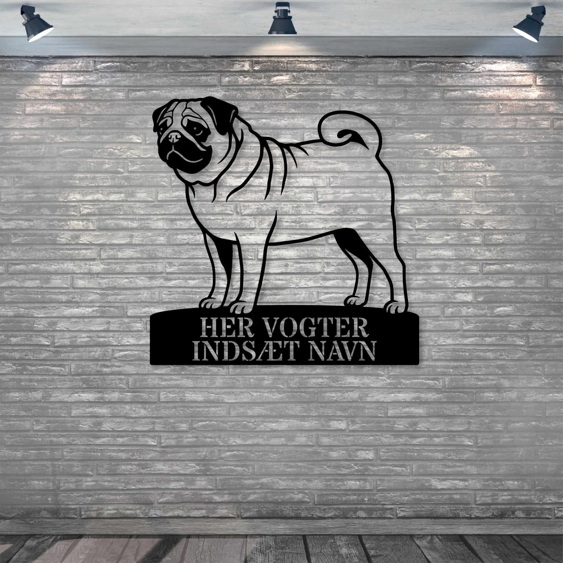 Her vogter jeg. Personlig mops hunde metal navneskilt..