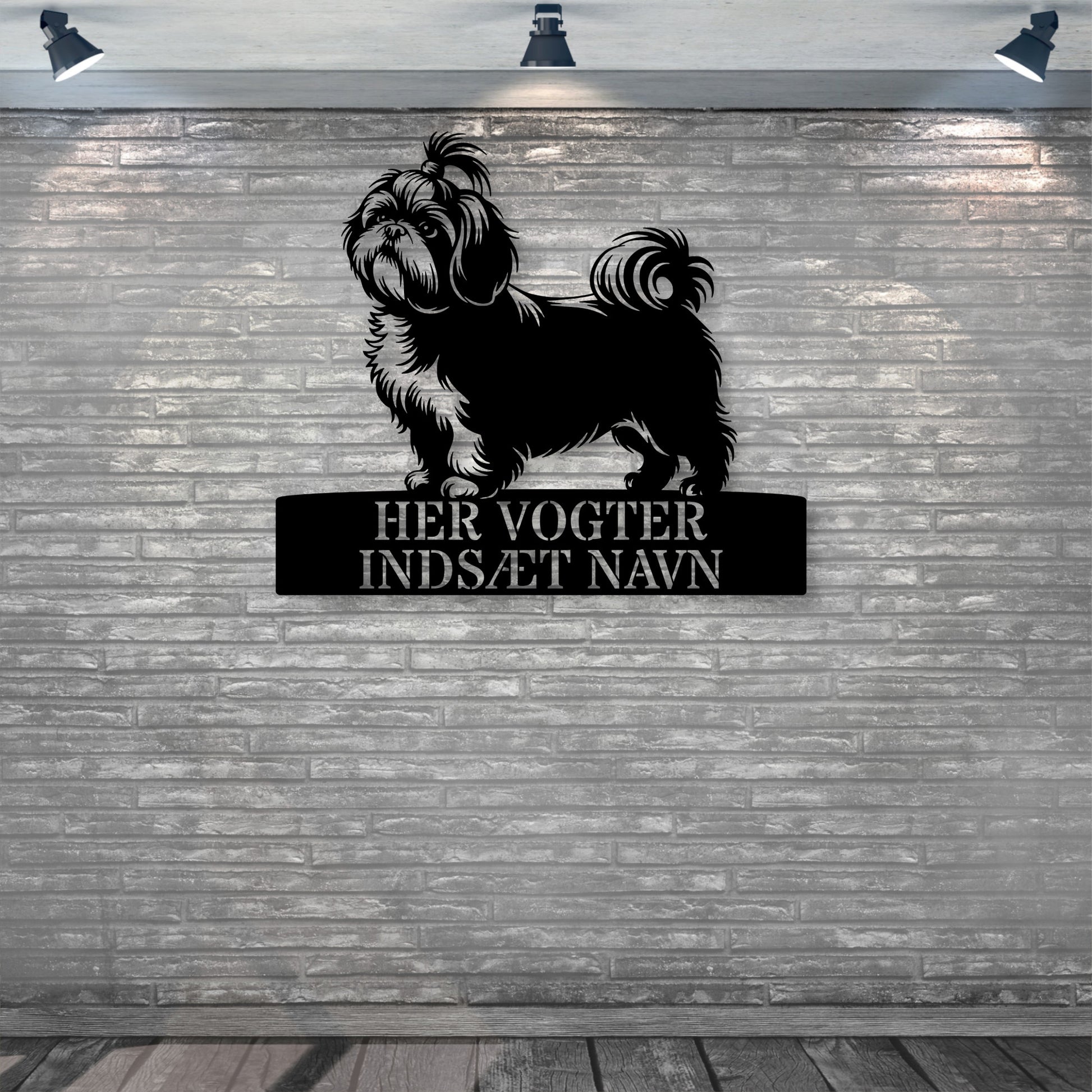 Her vogter jeg. Shih Tzu metalskilt med hundenavn. Personlig hundeejer gaveide..