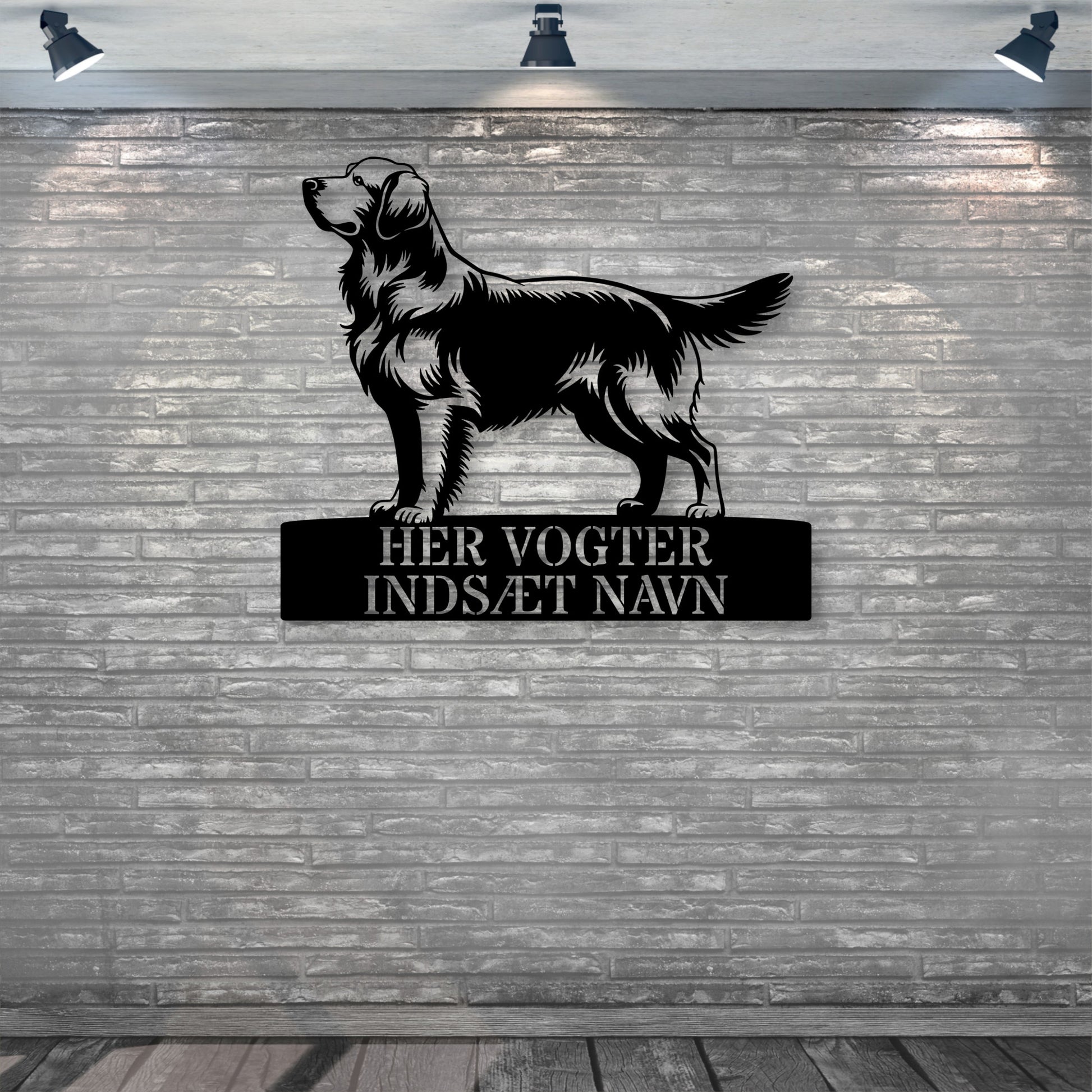 Her vogter jeg. Stort Golden Retriever metalskilt med personlig navn. Unik hundeejer gaveide..