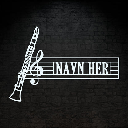 Klarinet navne vægskilt i hvid med personlig tekst. Unik gaveidé til muikeren