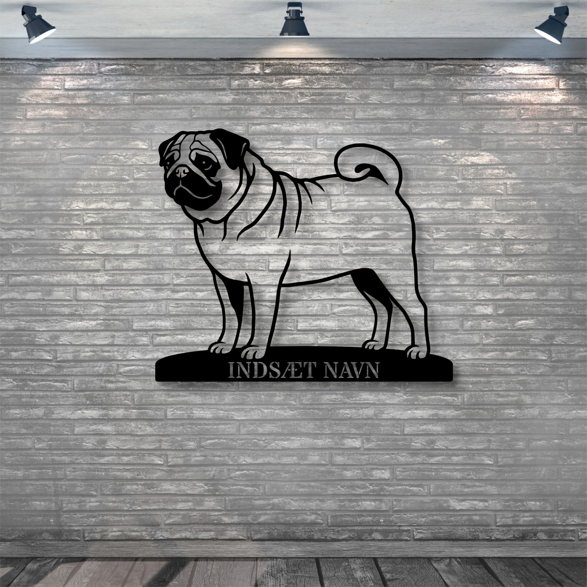 Mops hundemetalskilt med personlig tekst..