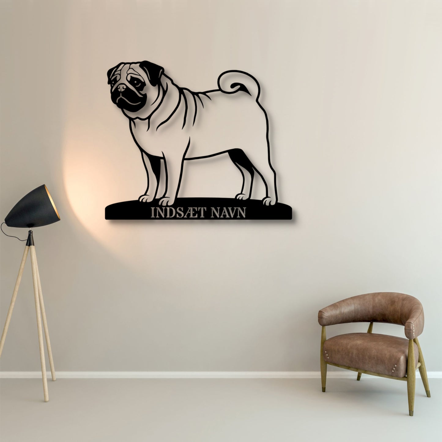 Mops hundemetalskilt med personlig tekst.