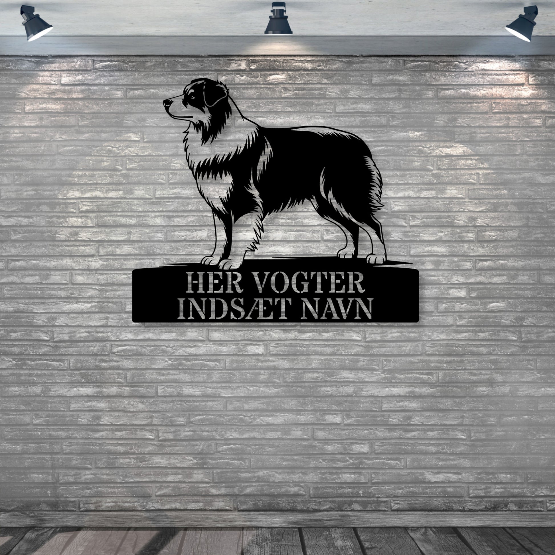 Personlig Australsk hyrdehund her vogter jeg væg metalskilt med personlig tekst. Unik hundeejer gaveide.