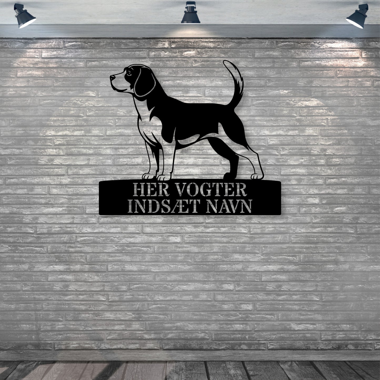 Personlig Beagle her vogter jeg væg metalskilt med personlig tekst. Unik hundeejer gaveide..