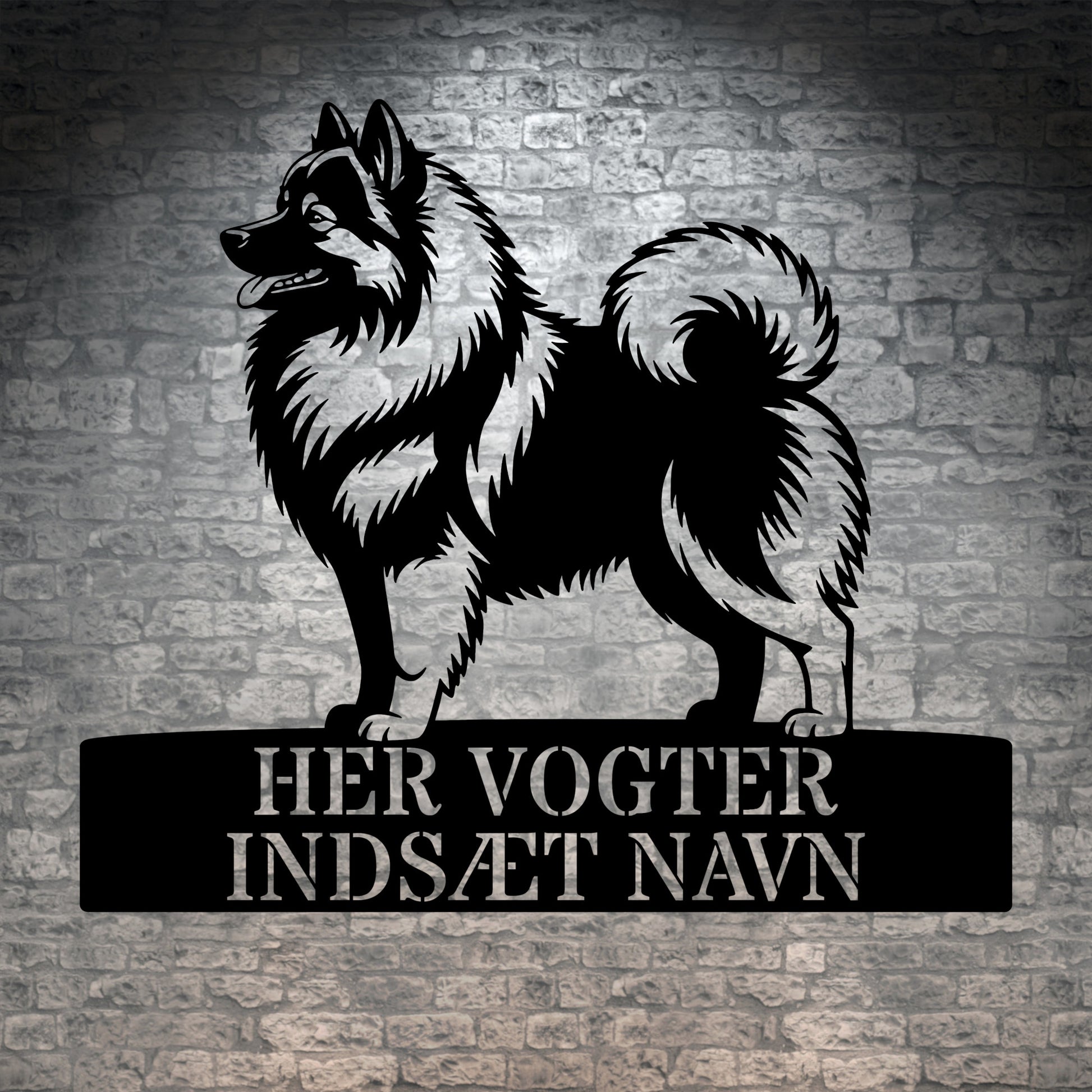 Personlig Keeshond her vogter jeg væg metalskilt med personlig tekst. Unik wolfspitz hundeejer gaveide