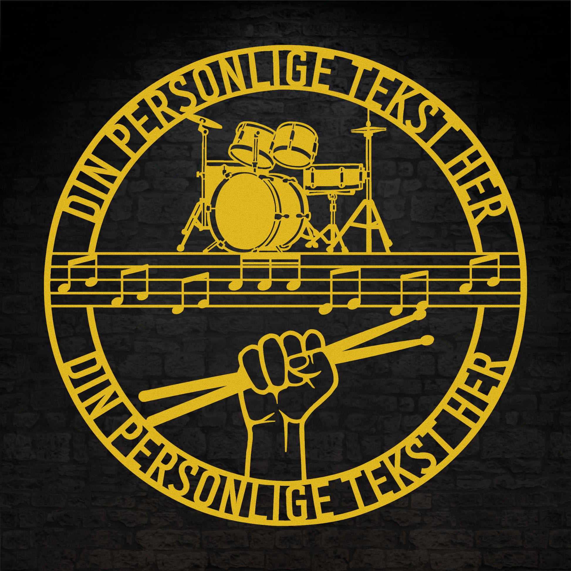Personlig Musiker metal vægskilt i gul med tekst. Unik gaveidé til trommeslageren