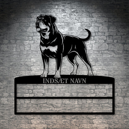 Personlig Rottweiler rosette display metalskilt med personlig navn. Unik Gaveide til hundeejeren.