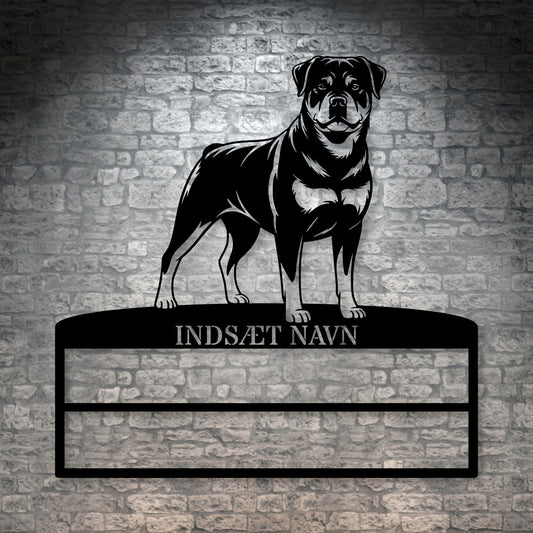 Personlig Rottweiler rosette display metalskilt med personlig tekst og navn. Unik Gaveide til hundeejeren.