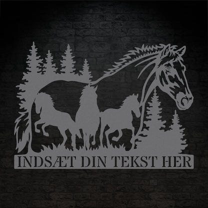 Personlig hestetema metal vægskilt i sølv med tekst. Unik gaveidé til hesteejeren