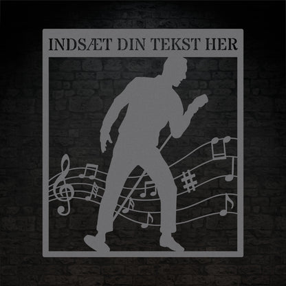 Personlig mandlig sanger vægskilt i sølv med tekst. Unik gaveidé til musikeren