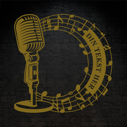 Personlig mikrofon metal vægskilt i guld med tekst. Unik gaveidé til sangeren