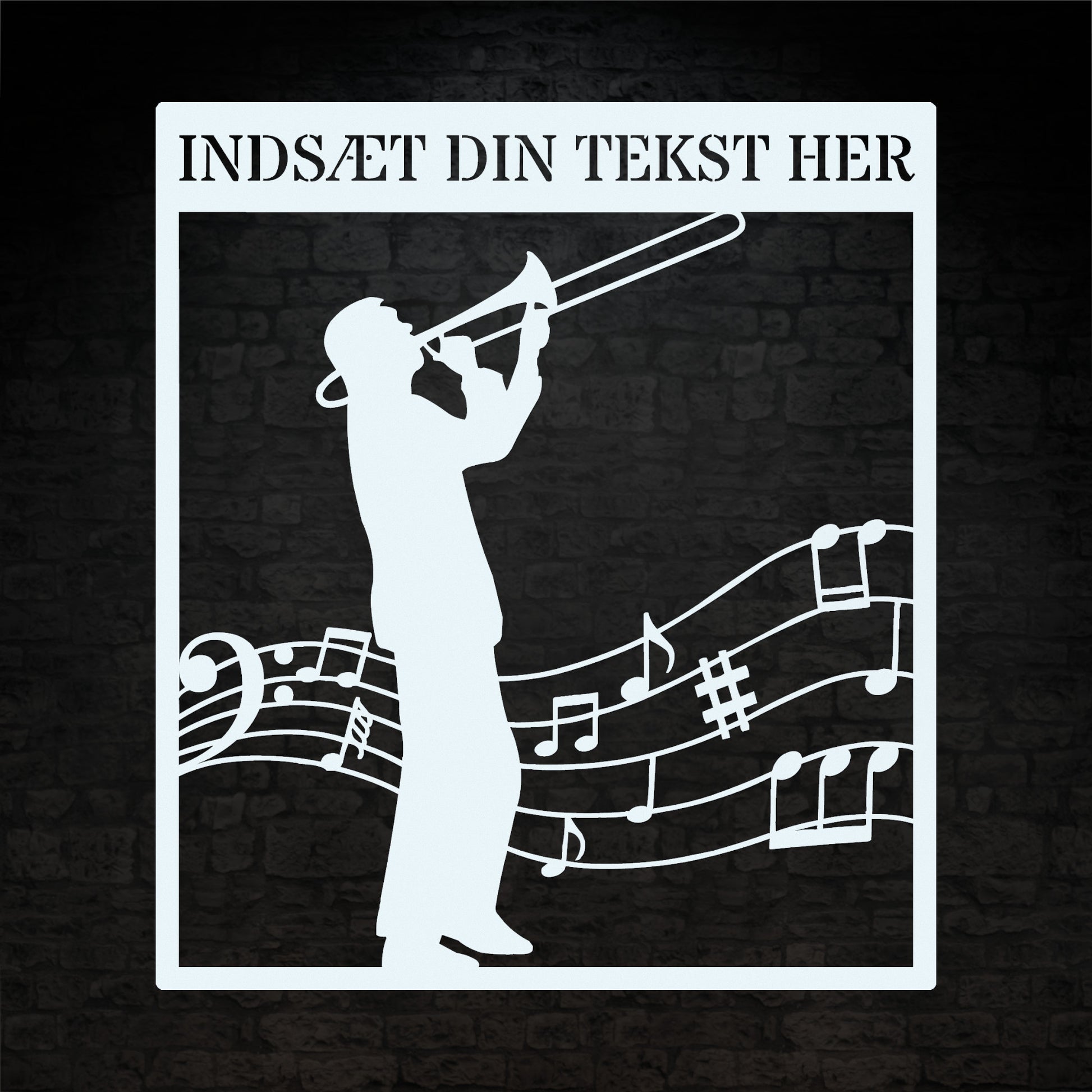 Personlig musiker metal vægskilt i hvid med tekst. Unik trombonist gaveidé
