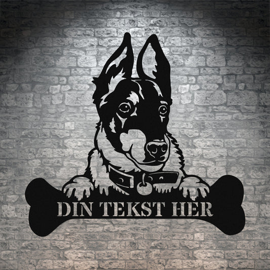 Personlig rat terrier metalskilt i sort med personlig tekst. Hundeejer gaveidé