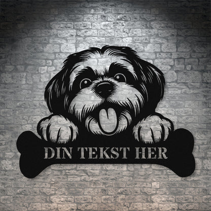 Shih Tsu metalskilt i sort med personlig tekst. Hundeejer navneskilt gaveidé