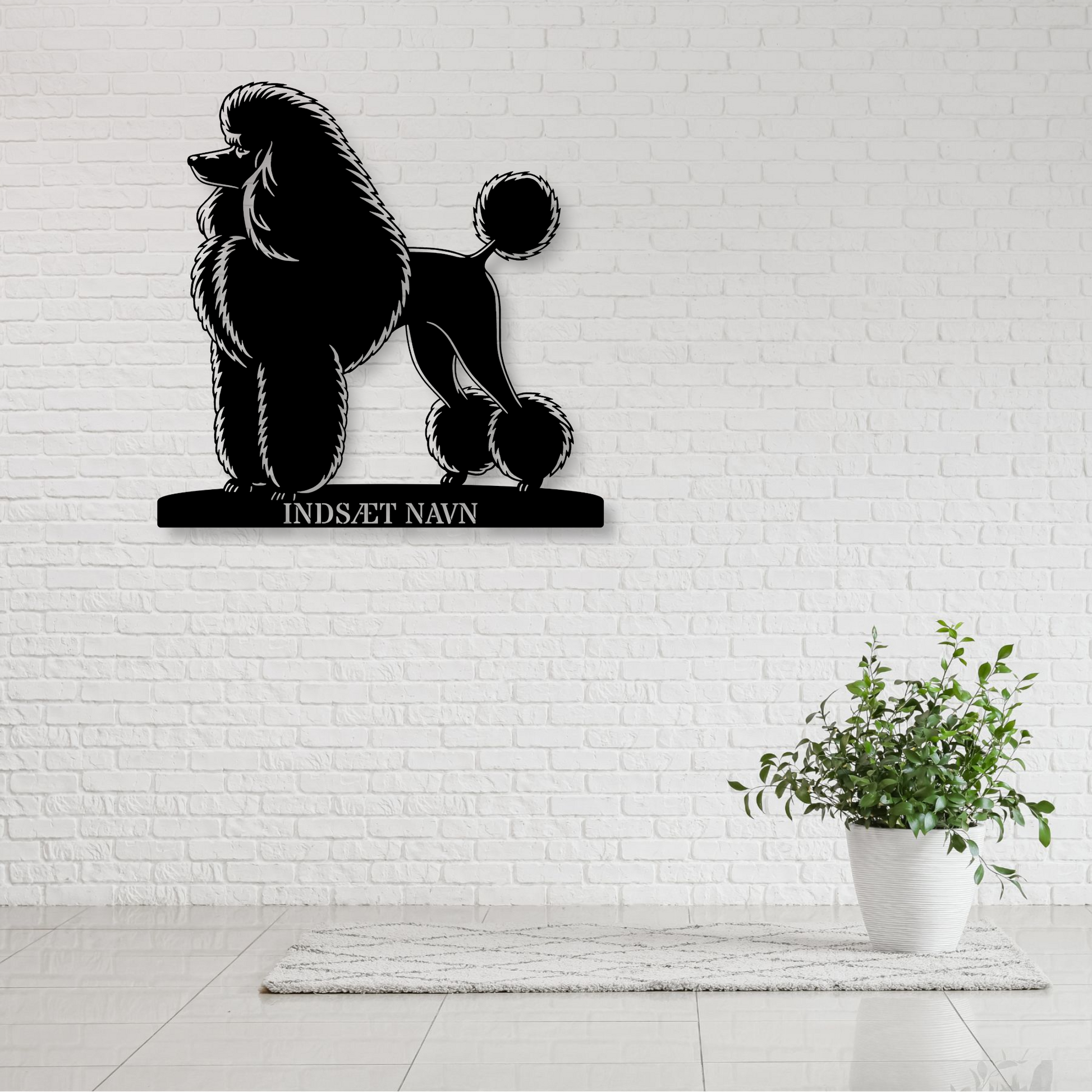 Stort puddelhund væg metalskilt med personlig navn. Unik Gaveide til hundeejeren....
