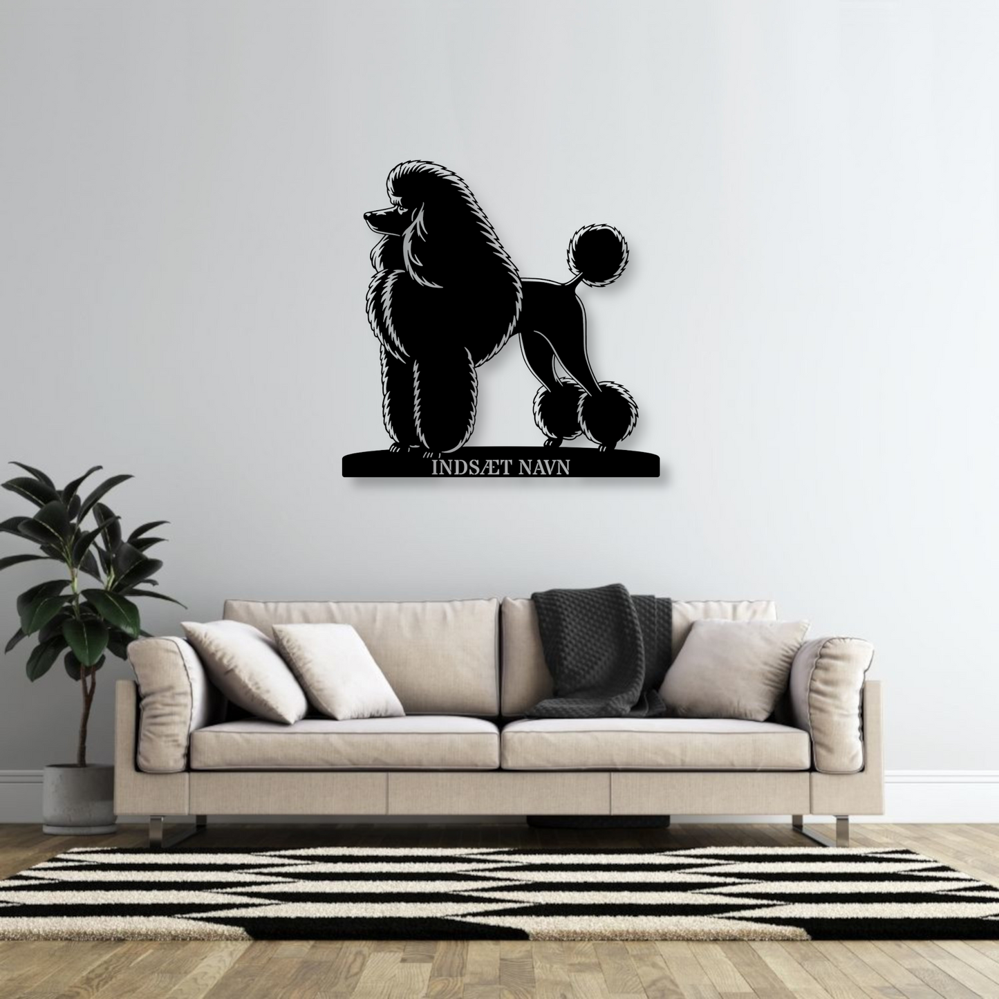 Stort puddelhund væg metalskilt med personlig navn. Unik Gaveide til hundeejeren.