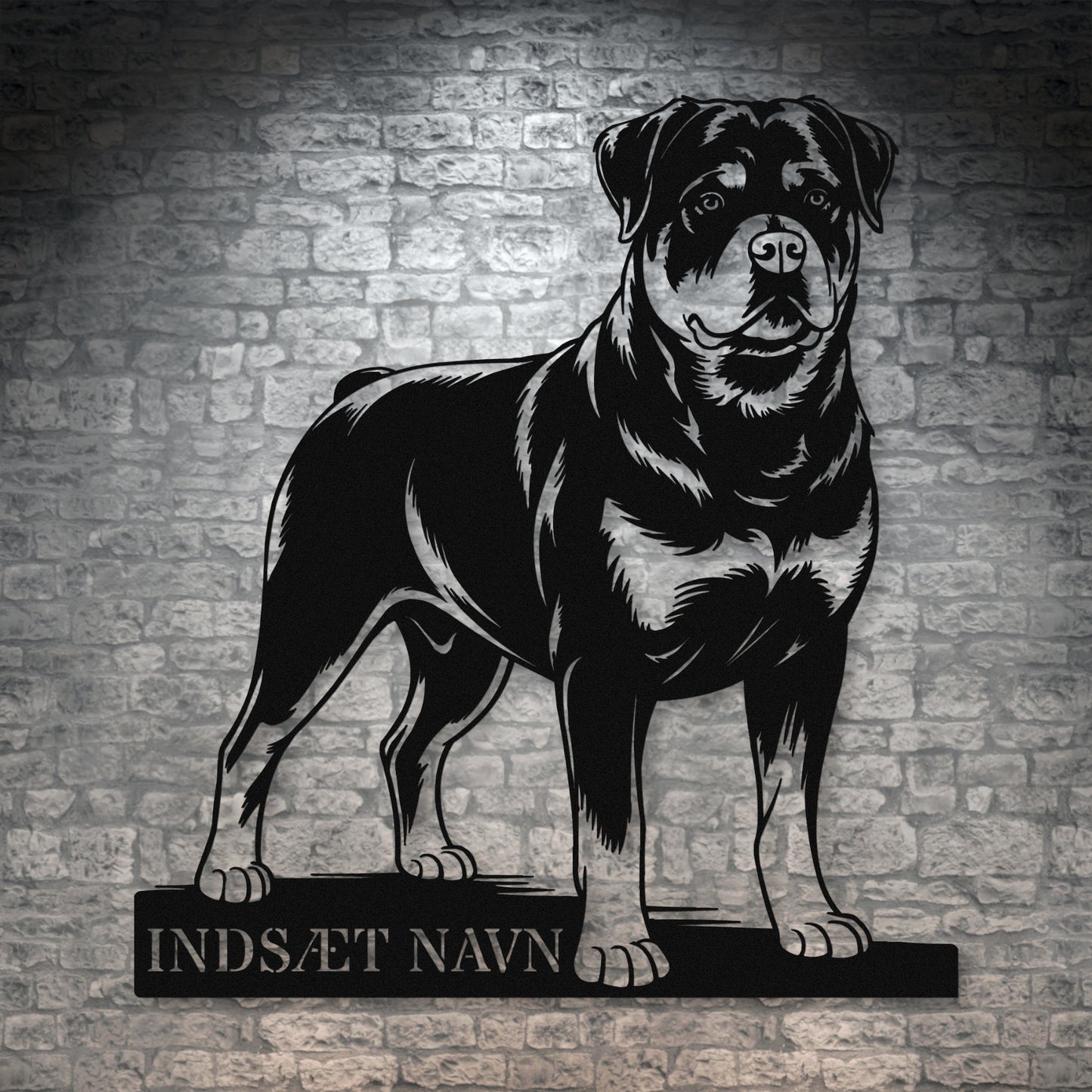 Stort sort rottweiler væg metalskilt  med personlig tekst. Unik Gaveide til hundeejer.