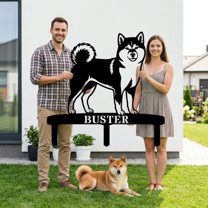Personlig Shiba Inu metalskilt til haven med hundenavn