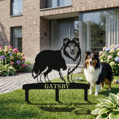 Personlig Shetland Sheepdog metalskilt til haven med hundenavn