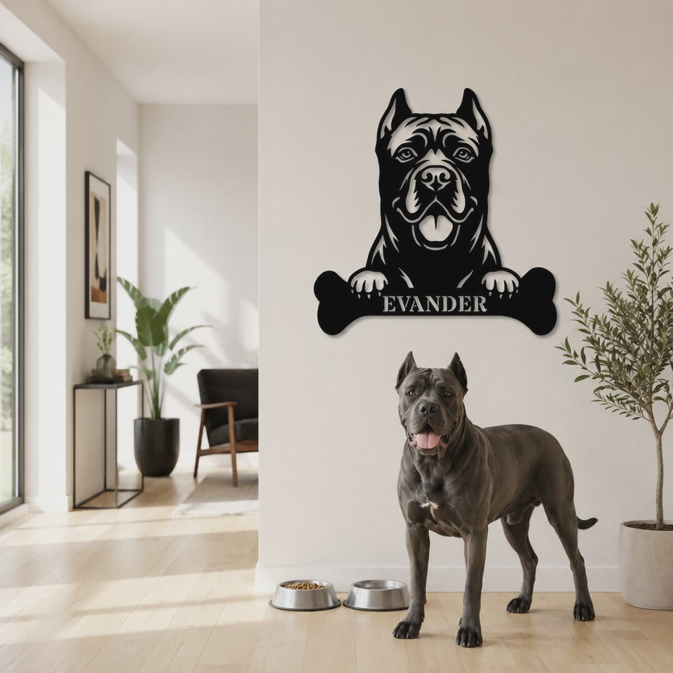 Cane Corso med kødben metalskilt med personlig navn